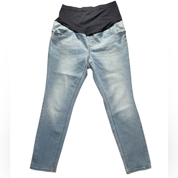 Old Navy Maternity Full-Panel Wow Skinny Jeans | Size 16 Short - Picture 2 of 6